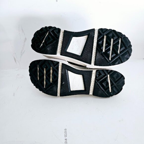 Converse Chuck Taylor Unisex High-Top Platform Black Sneakers  Why: - Picture 6 of 15